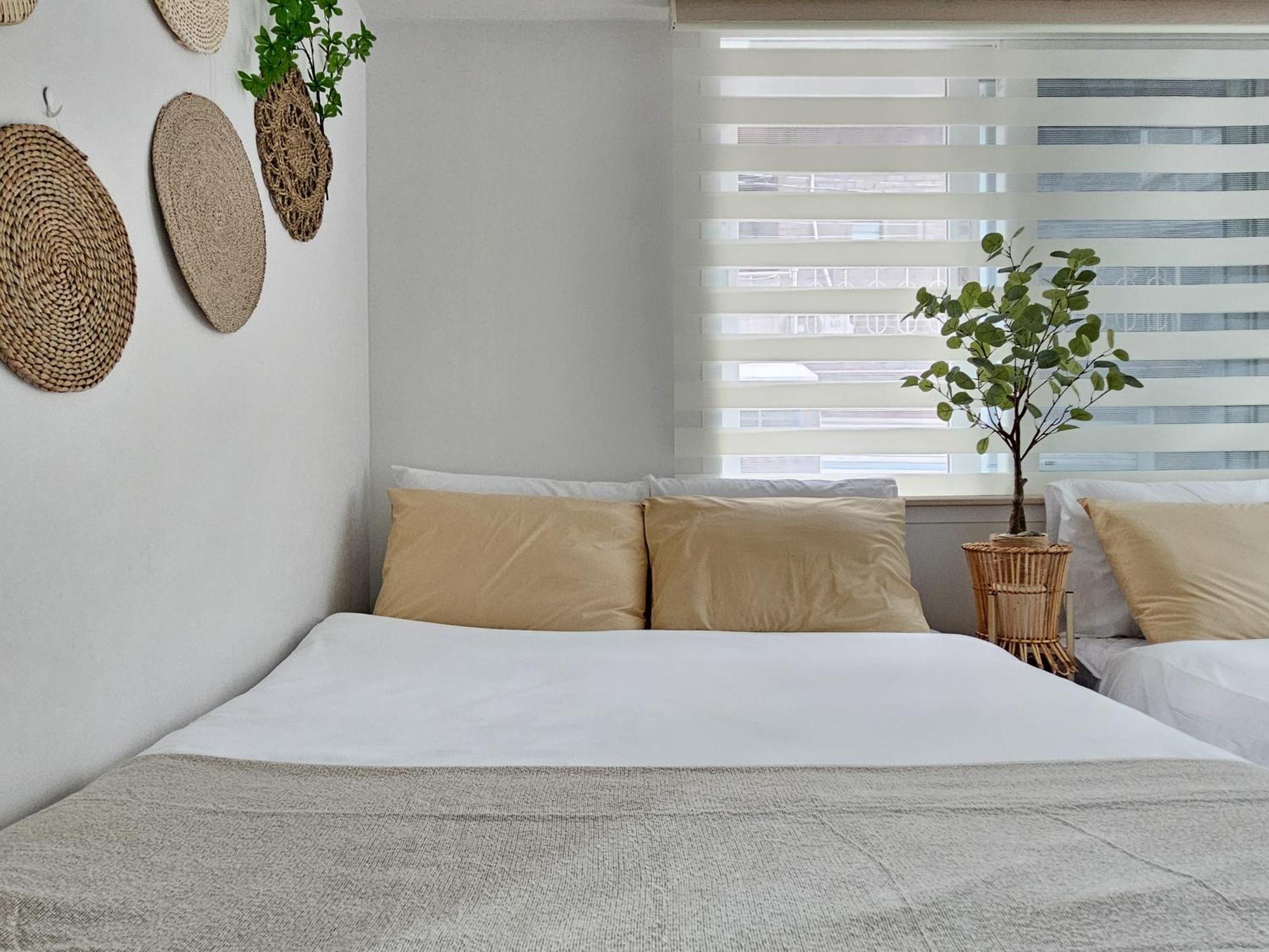 Sensibility Warmth Cozy New Construction Pleasant Hongdae Gangnam 30 Minutes